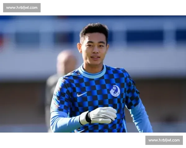 申花门将危机升级！薛庆浩四失球暴露青训断档，唐蒙支招卡恩式出击